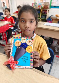 photo_6134050577248797864_y